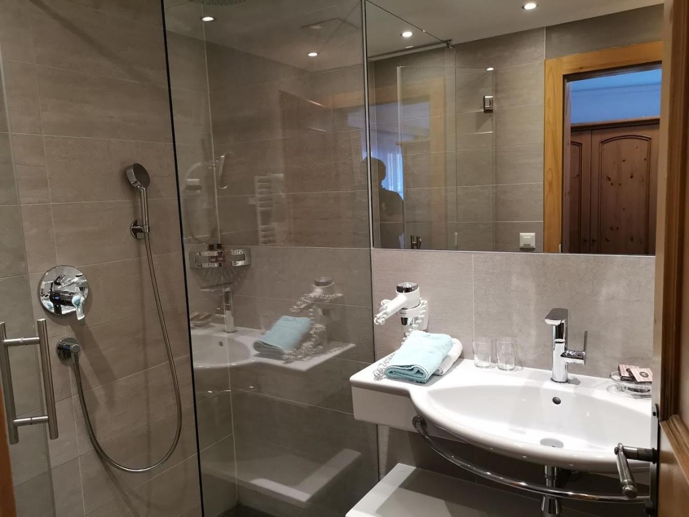 Hotel Astoria Samnaun Luaran gambar